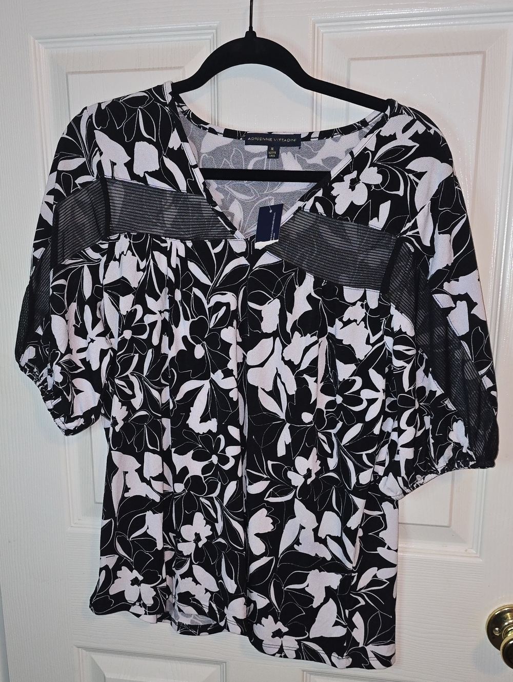 Adrienne Vittadini Black & White Floral Scoop Neck Blouse